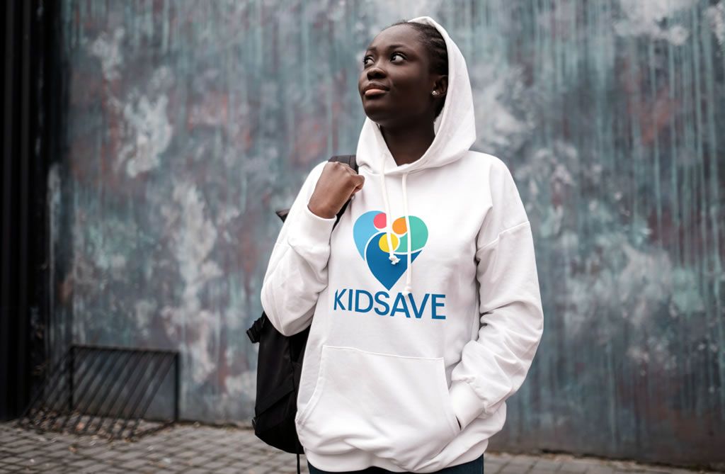 Kidsave Hoodie Heart