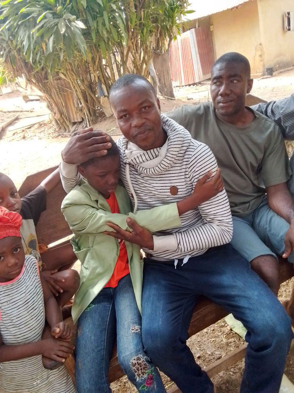 sierra-leone-reunification-kits-kidsave4