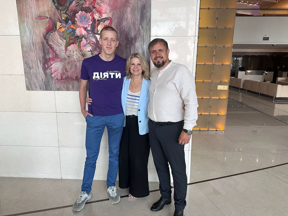 Kidsave-Miracles-Center-Randi-Pavlo-and-Kyill Nevdoha (1)