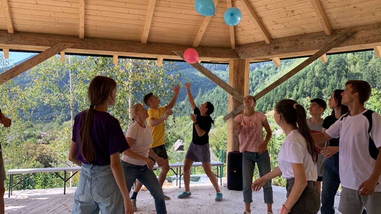 Kidsave-Ukraine-Corporate-Mentoring-Sports-Day