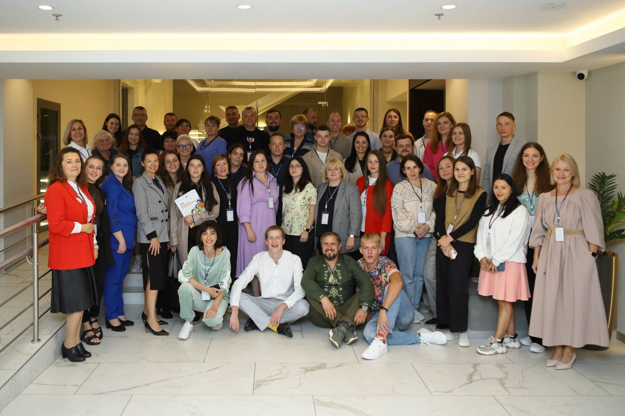 Kidsave-Ukraine-UNICEF-Conference-Group-Photo-main