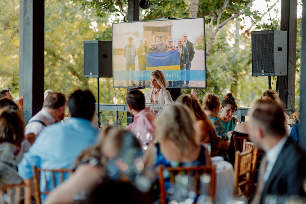 Kidsave-Gala-TX-Randi-Thompson-Speech-4