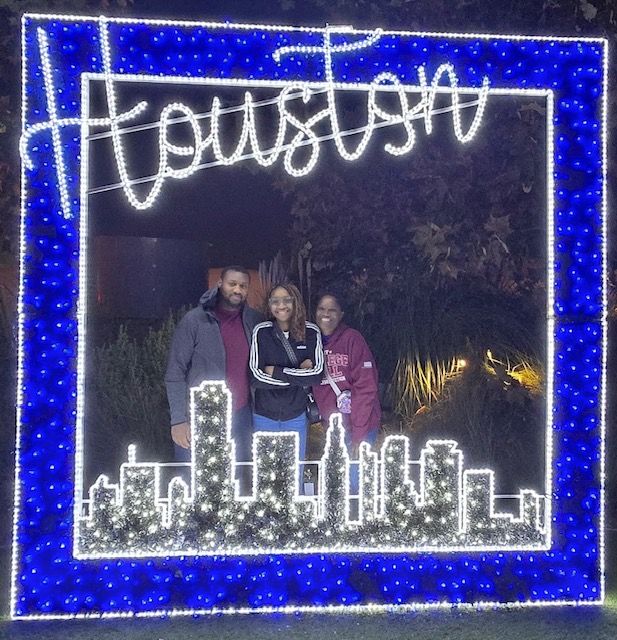 Houston Weekend Miracles – Veronica with Omoyeni Family